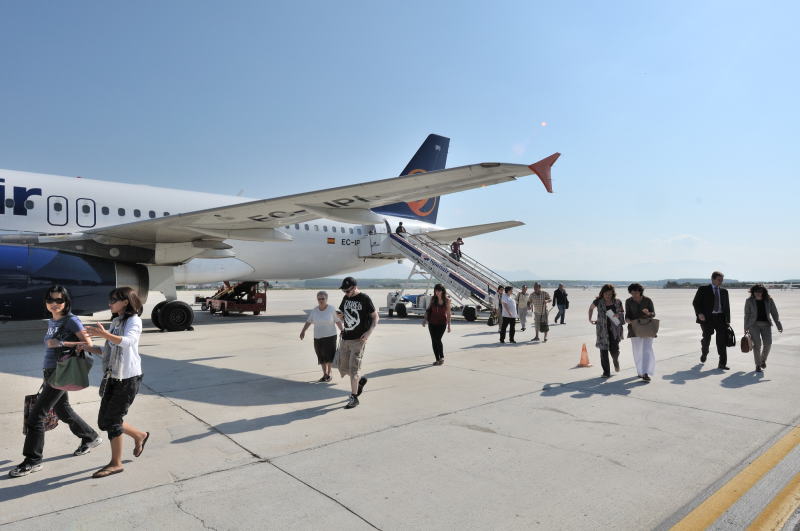 グラナダ国際空港[Aeropuerto Federico García Lorca de Granada-Jaén]に到着