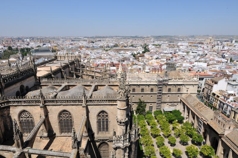 ヒルダ(風見)の塔[La Giralda]からの眺望「西方向」